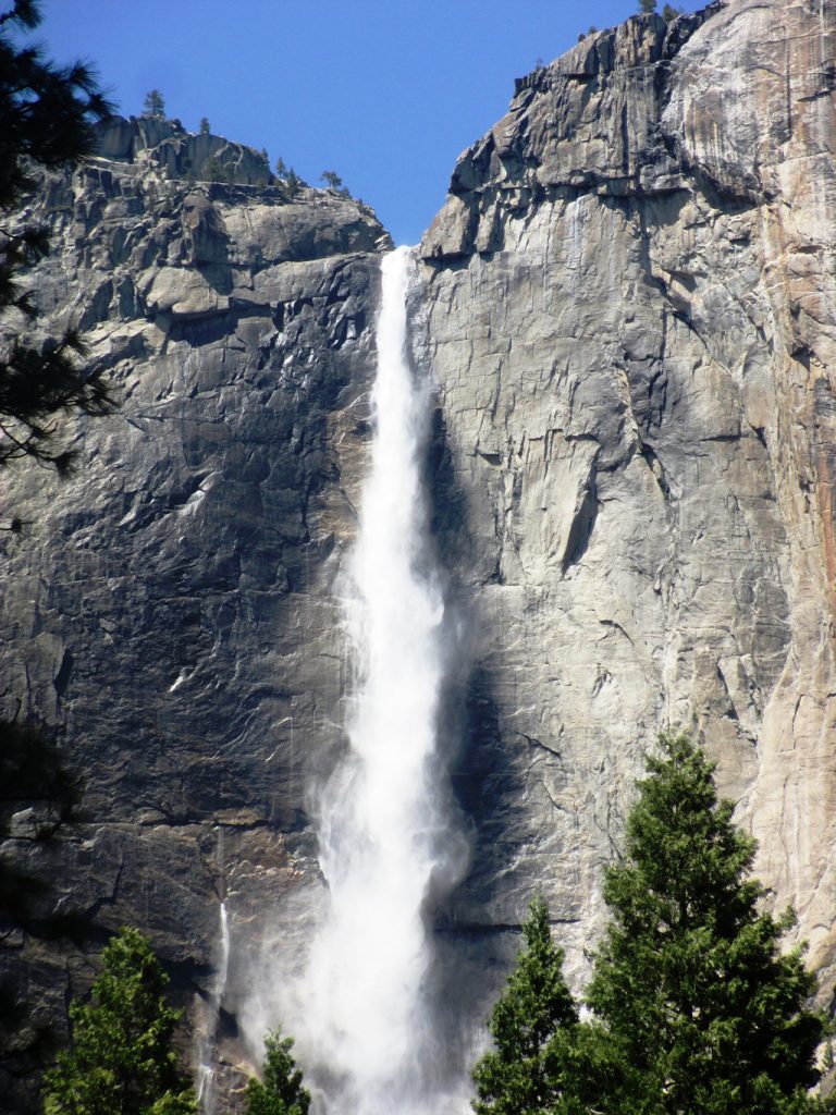Yosemite-Falls - Heena Tours