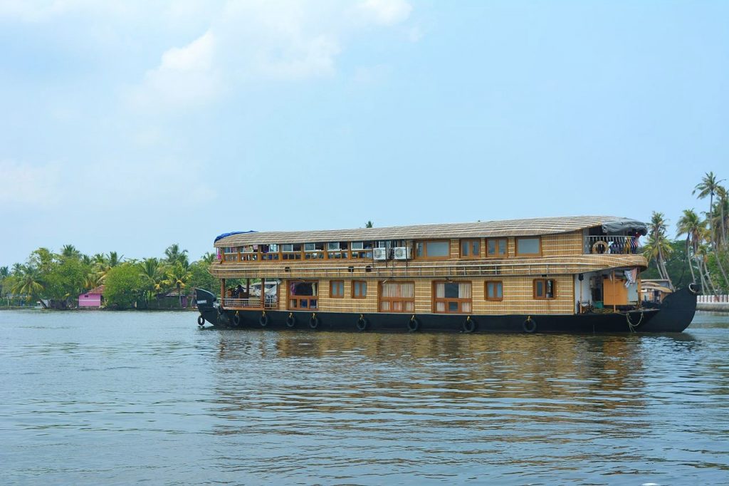 Houseboat alleppey