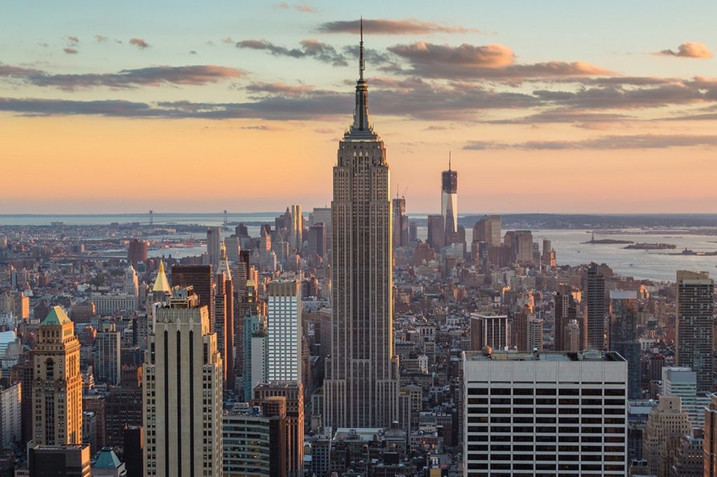 https://www.heenatours.in/blog/wp-content/uploads/2017/11/Empire-State-Building-Heena-Tours
